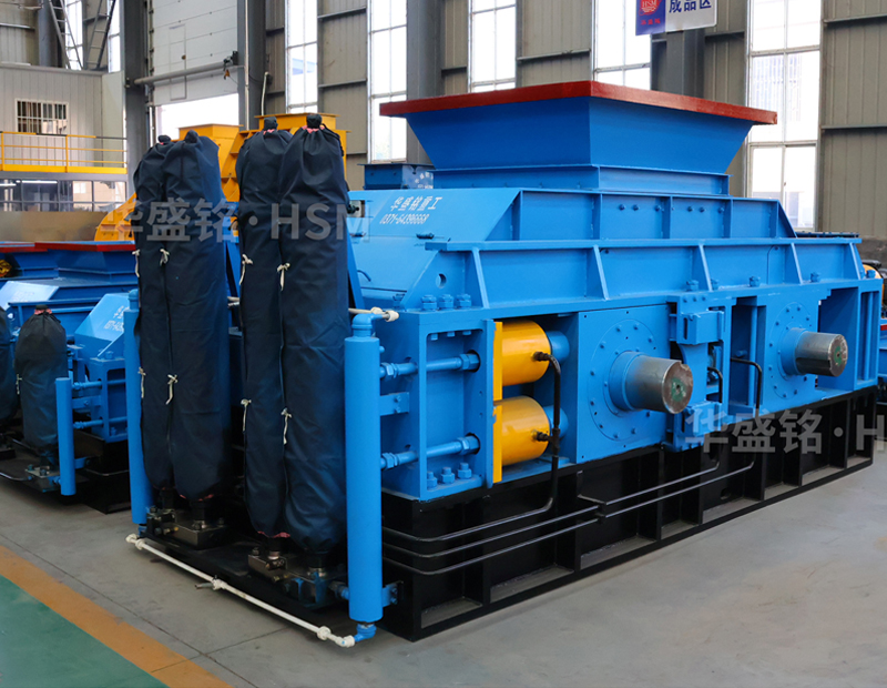 河卵石制砂對輥設備都包含有哪些？河南制砂機求大概報價!