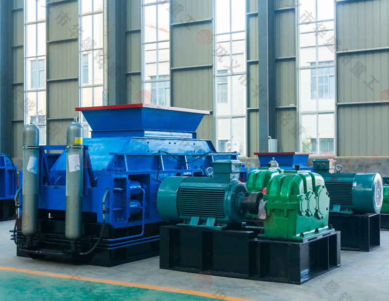 河卵石對(duì)輥制砂機(jī),河卵石制砂機(jī),河卵石液壓對(duì)輥制砂機(jī),河卵石制砂機(jī)生產(chǎn)廠家1