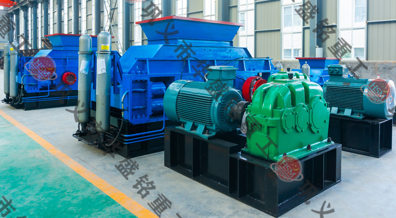 大型液壓對輥制砂機